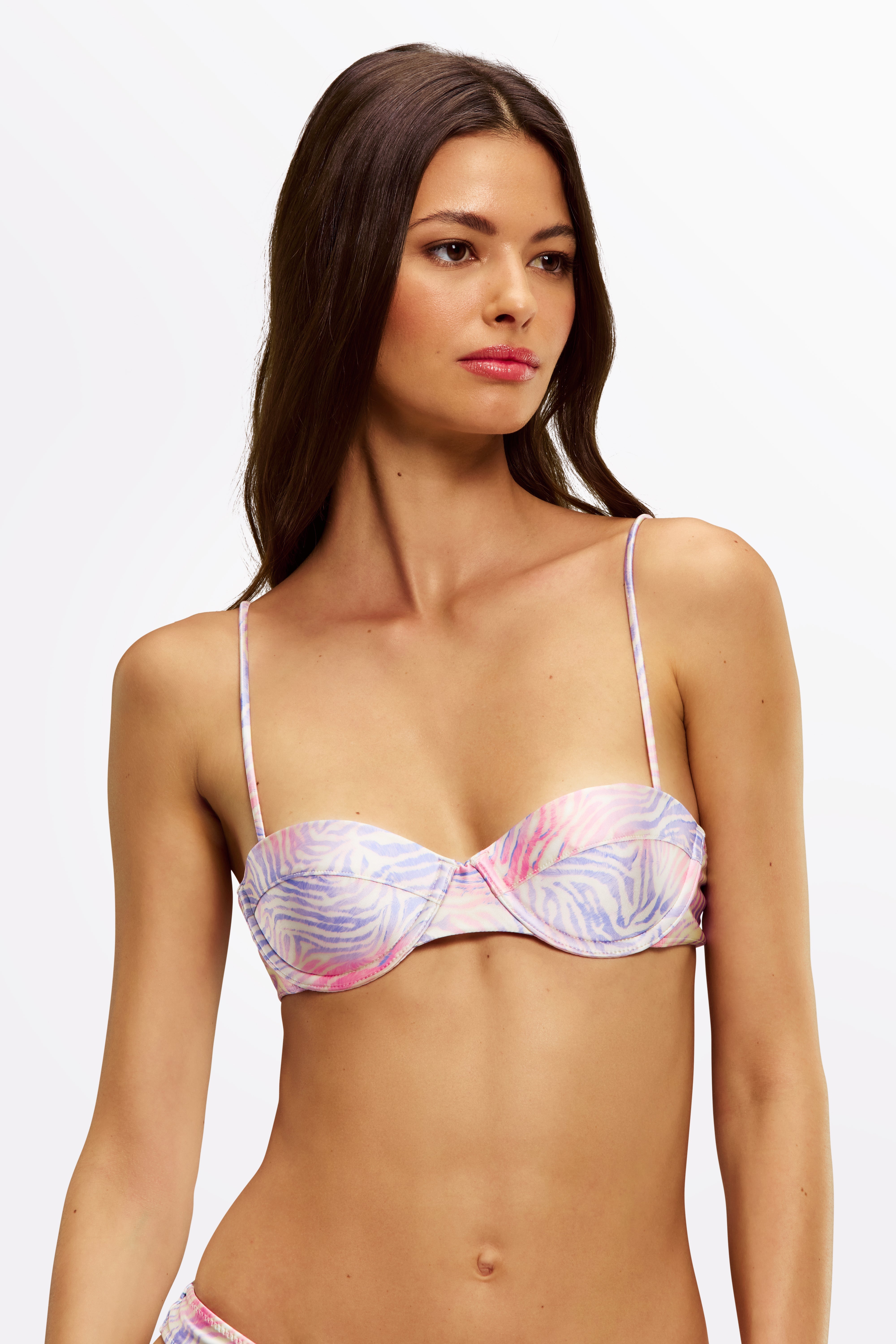 Model wearing the Zebra Haze balconette bikini top – perfect for summer in Europe.